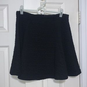 highwasted black printed texture skirt